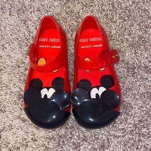 Mini Melissa "Minnie" shoes. Red size 8